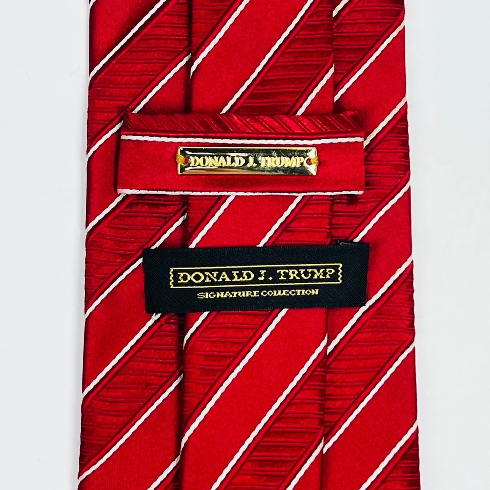 Donald J Trump Necktie Mens 61" Red Striped Silk Signature Collection Power Tie - Picture 10 of 11